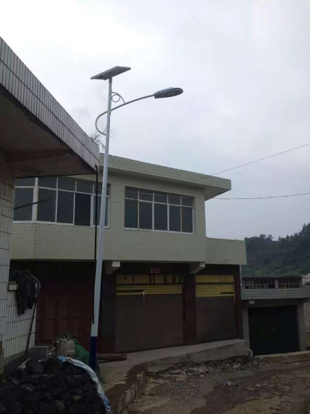 太阳能led路灯 太阳能led路灯