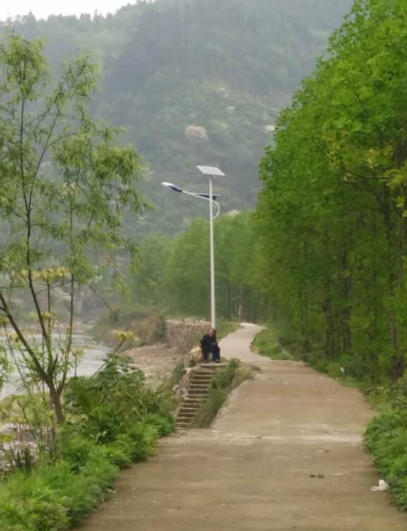 太阳能路灯 太阳能路灯