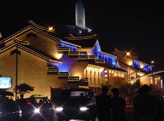 led投光灯效果图 led投光灯效果图