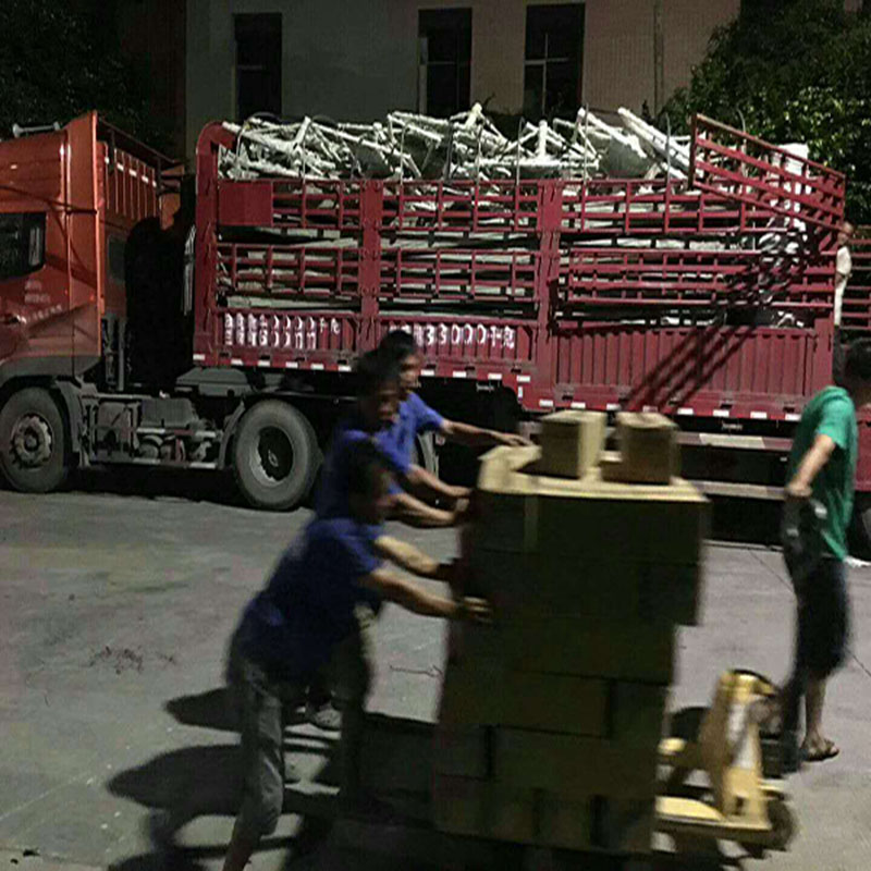  华可小伙伴们忙碌出货中