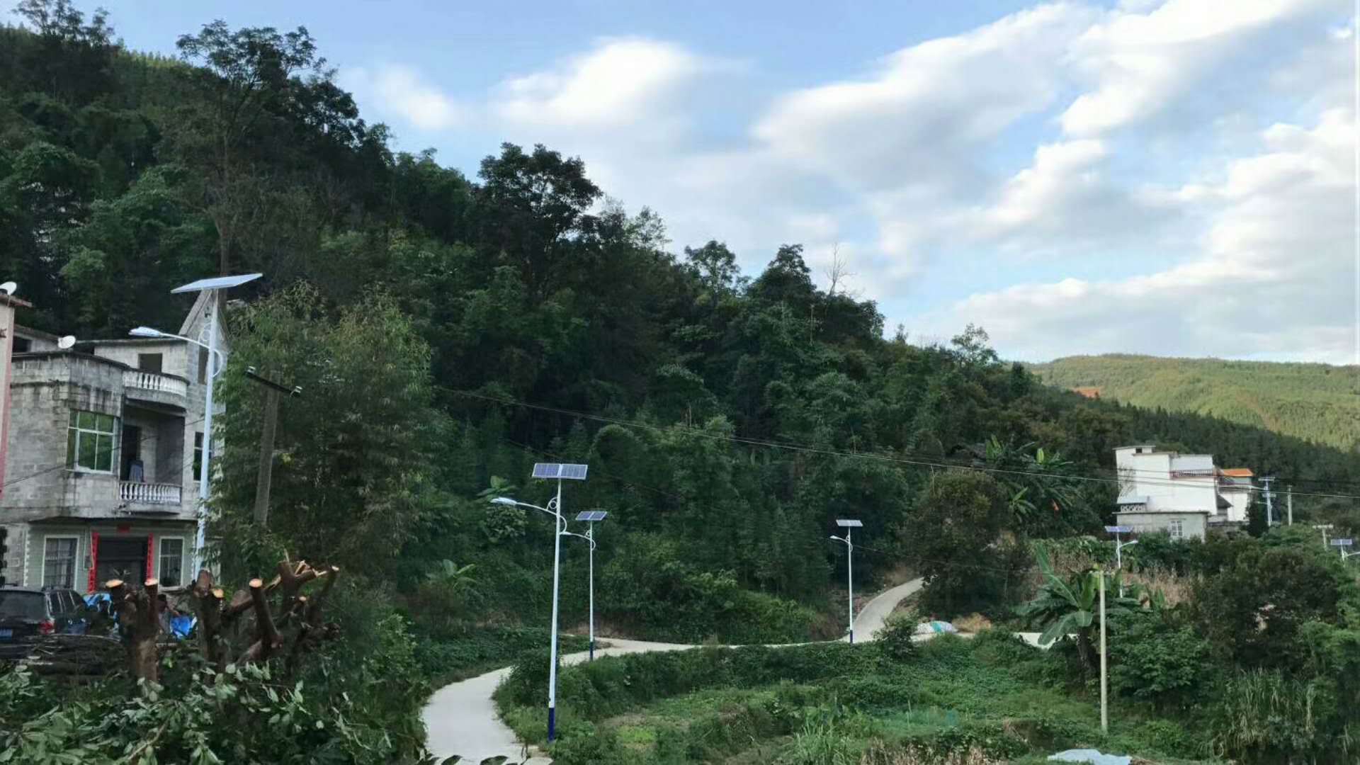 led太阳能路灯 led太阳能路灯