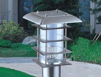 华可：有声有色、丰富多彩的太阳能草坪灯