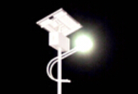 太阳能路灯发展路上的绊脚石