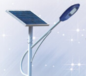 高配置、高品质--华可太阳能路灯