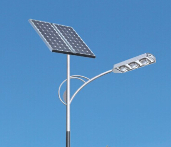 太阳能Led路灯价格和led路灯价格优势对比