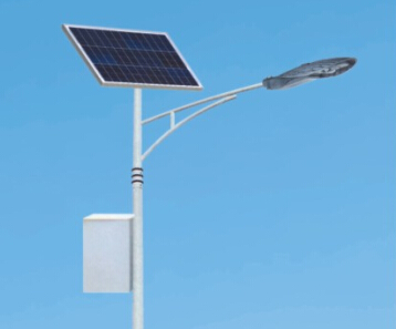 太阳能led路灯电池板的大小如何确定？