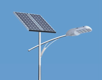 华可：如何确定led太阳能路灯的抗雨天数？