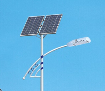 农村led太阳能路灯为大家解决了走夜路的恐惧