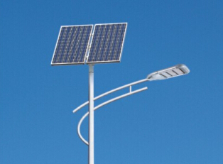 业内分析：决定led太阳能路灯价格的几大电池组件