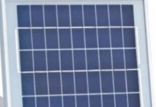 太阳能光伏厂家：如何清理自家屋顶太阳能发电系统？