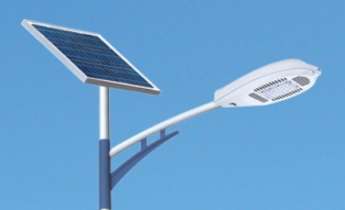 太阳能路灯使用led光源是非常好的选择