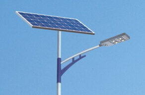 太阳能路灯是推动照明行业发展的主流产品