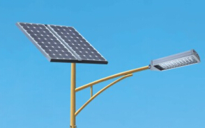 太阳能路灯的工作时间会受到那些因素的影响