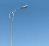 安装LED太阳能路灯锂电池的方法有什么？