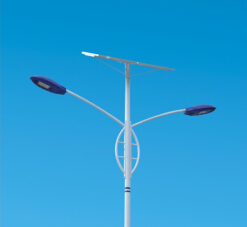 太阳能路灯可以抵抗恶劣环境的影响