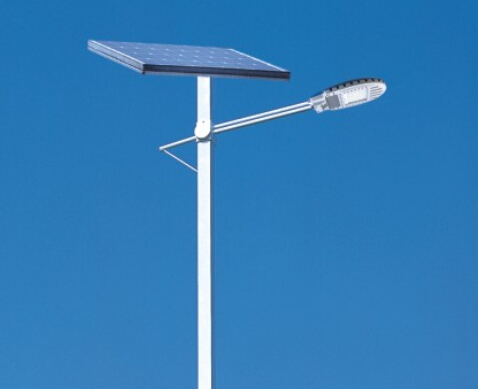太阳能路灯系统是如何操控的？