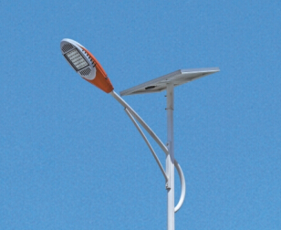 太阳能路灯厂家该如何配置控制器才能实现良好的道路照明呢？