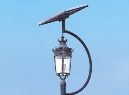 华可支招：太阳能庭院灯搭配不同的场所有什么技巧？