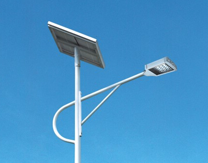 太阳能路灯的储能与转换率的匹配性是会直接影响到它整体系统的使用。