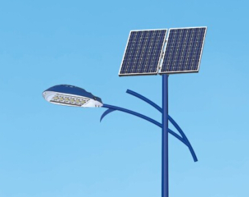 材料和品牌是决定太阳能路灯价格的重要因素