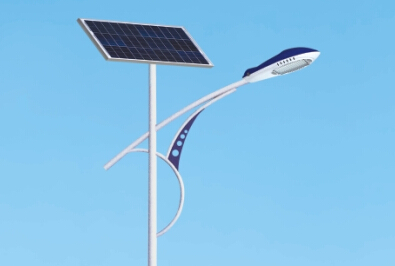 选购太阳能路灯要选择实力雄厚的厂家