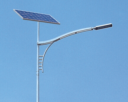 质量是太阳能路灯厂家发展的前提条件？