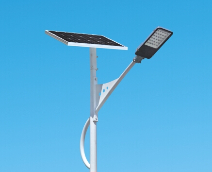 导致太阳能路灯照亮时间短的原因