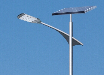 太阳能路灯实现了光明与环境的和谐统一